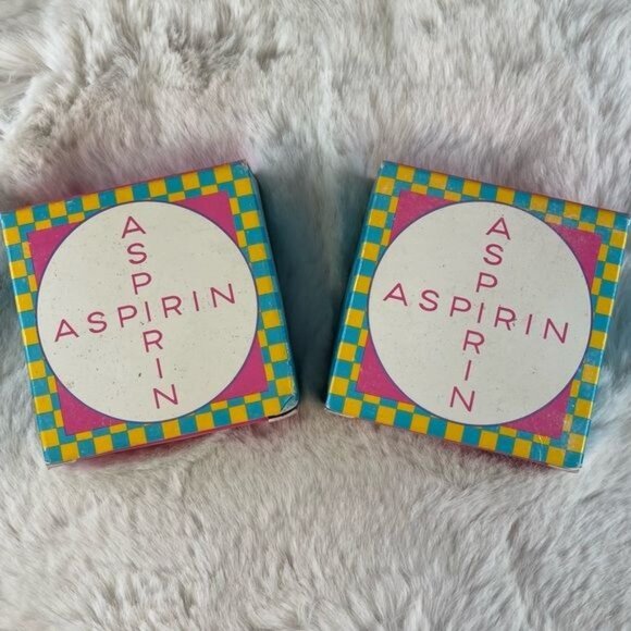 2 Vintage Avon Aspirin Bar Soaps 4 Ounce New In Box - Picture 1 of 4